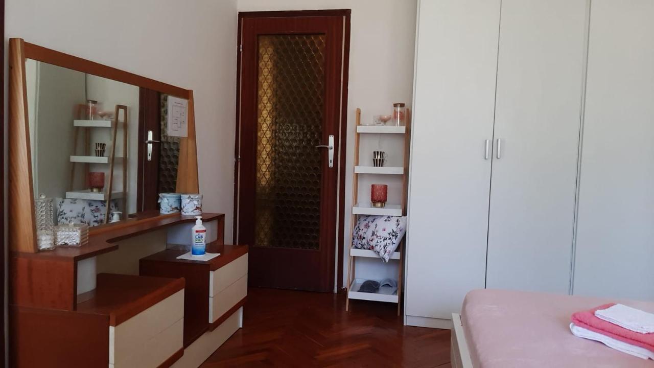 Ferienwohnung Apartman Iris Split Exterior foto