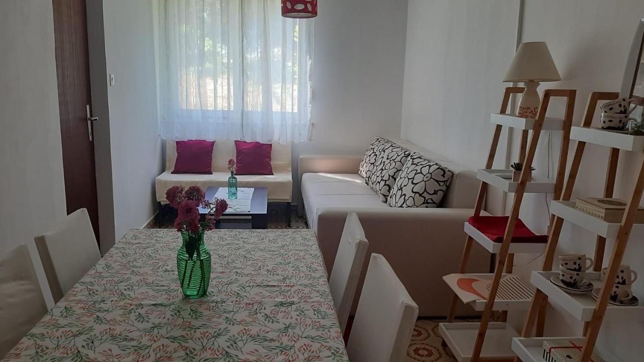 Ferienwohnung Apartman Iris Split Exterior foto